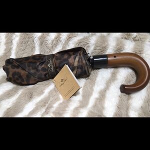 Patricia Nash Leopard Print Folding Umbrella in Brown
